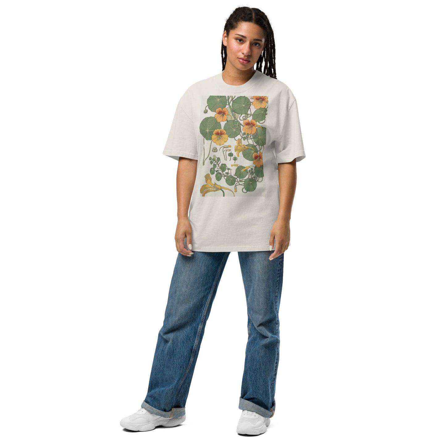 Oversized t-shirt with botanical design. Activewear by Keplove